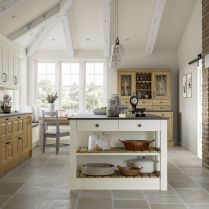 Jefferson Light Oak and Ivory